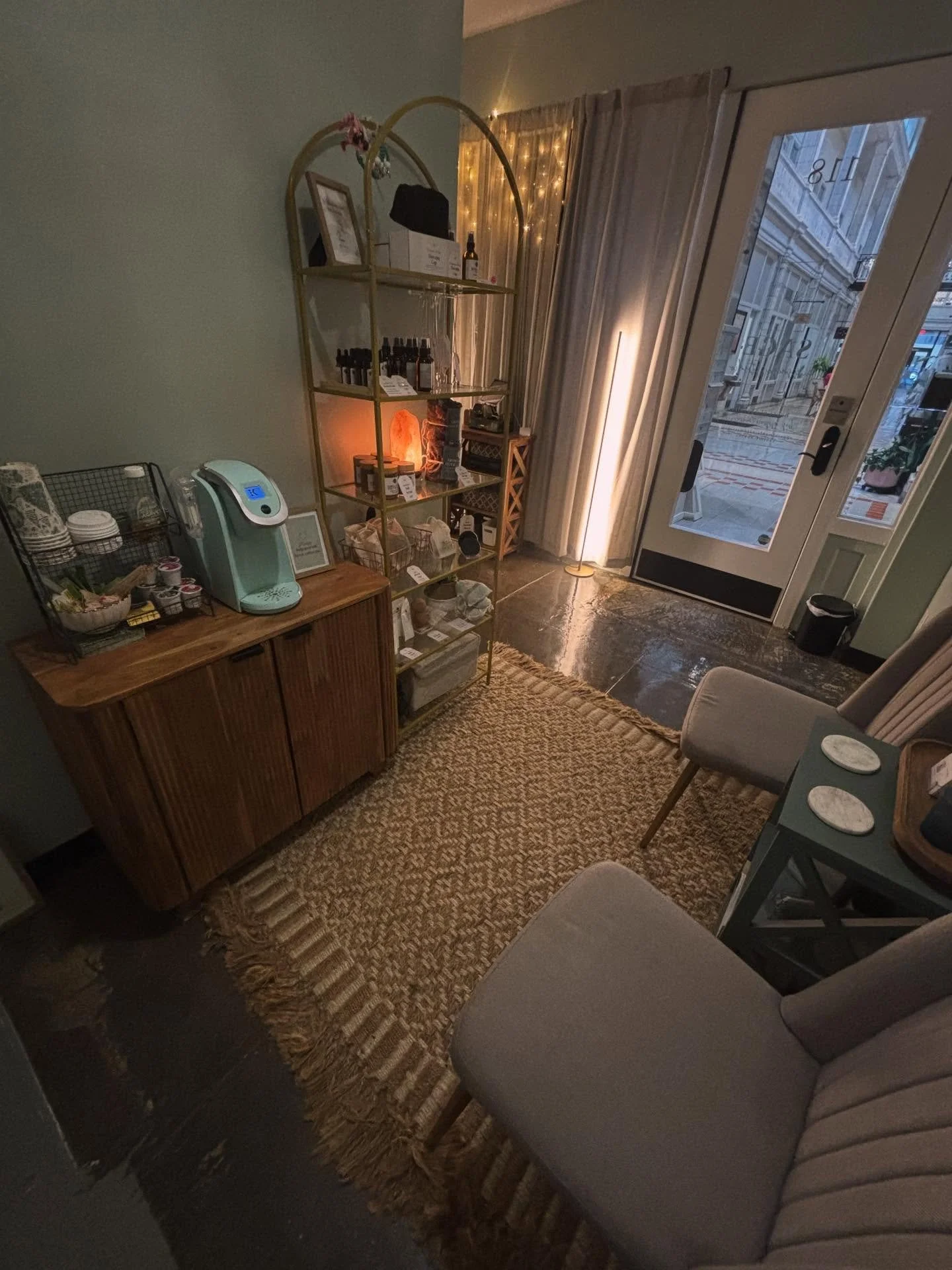 Another day, another lobby arrangement! Sometimes it feels like a game of jenga trying to get all the pieces to fit, but I refuse to give up our coffee bar!