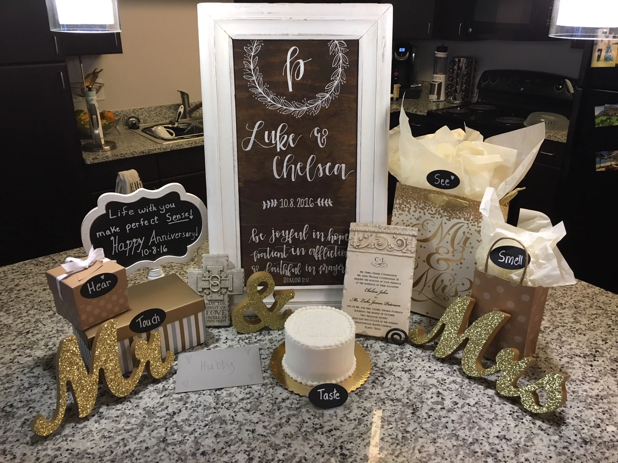 Five Senses &amp; Traditional/Modern Anniversary Gift Ideas
