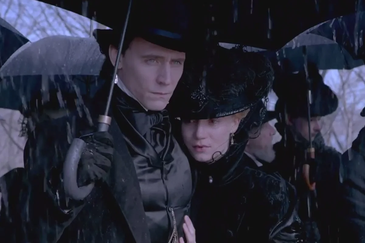 Crimson-Peak-Trailer.jpg