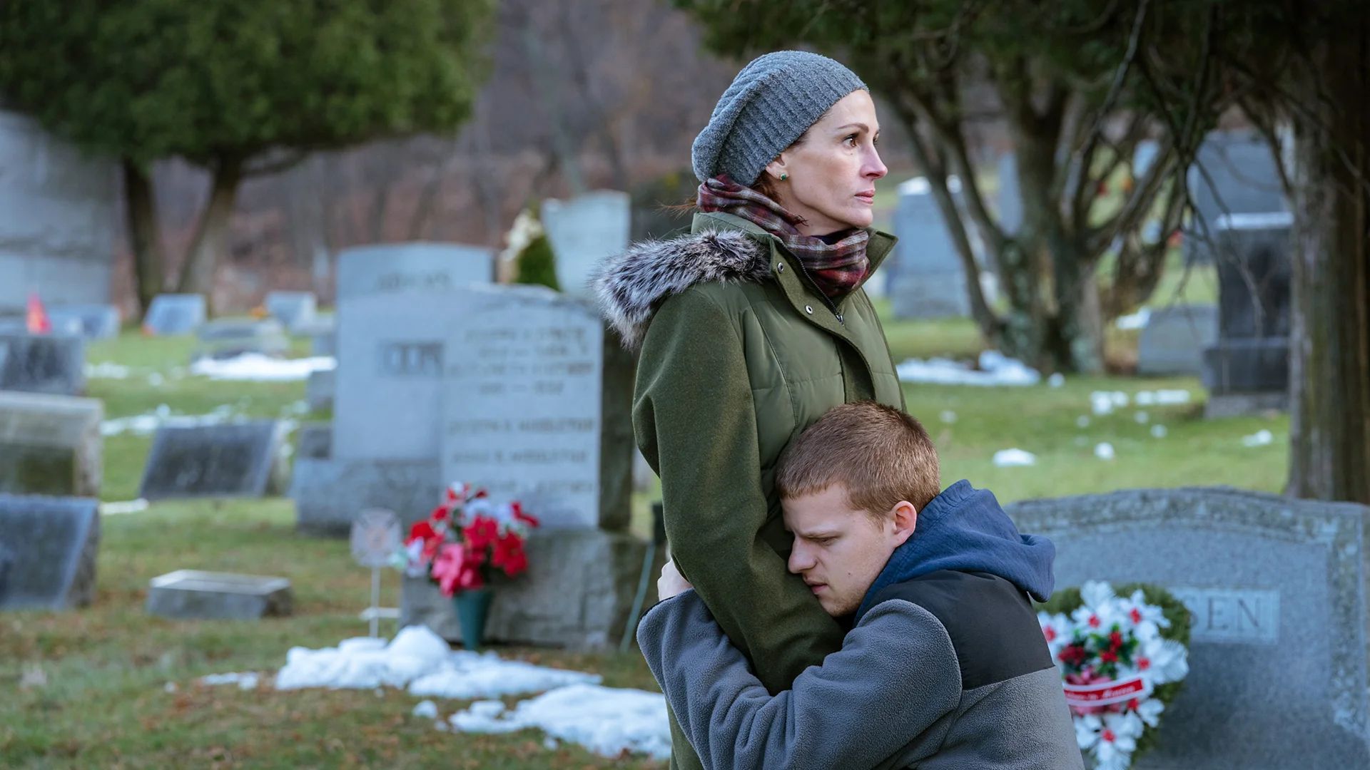 Julia Roberts and Lucas Hedges | Roadside Attractions