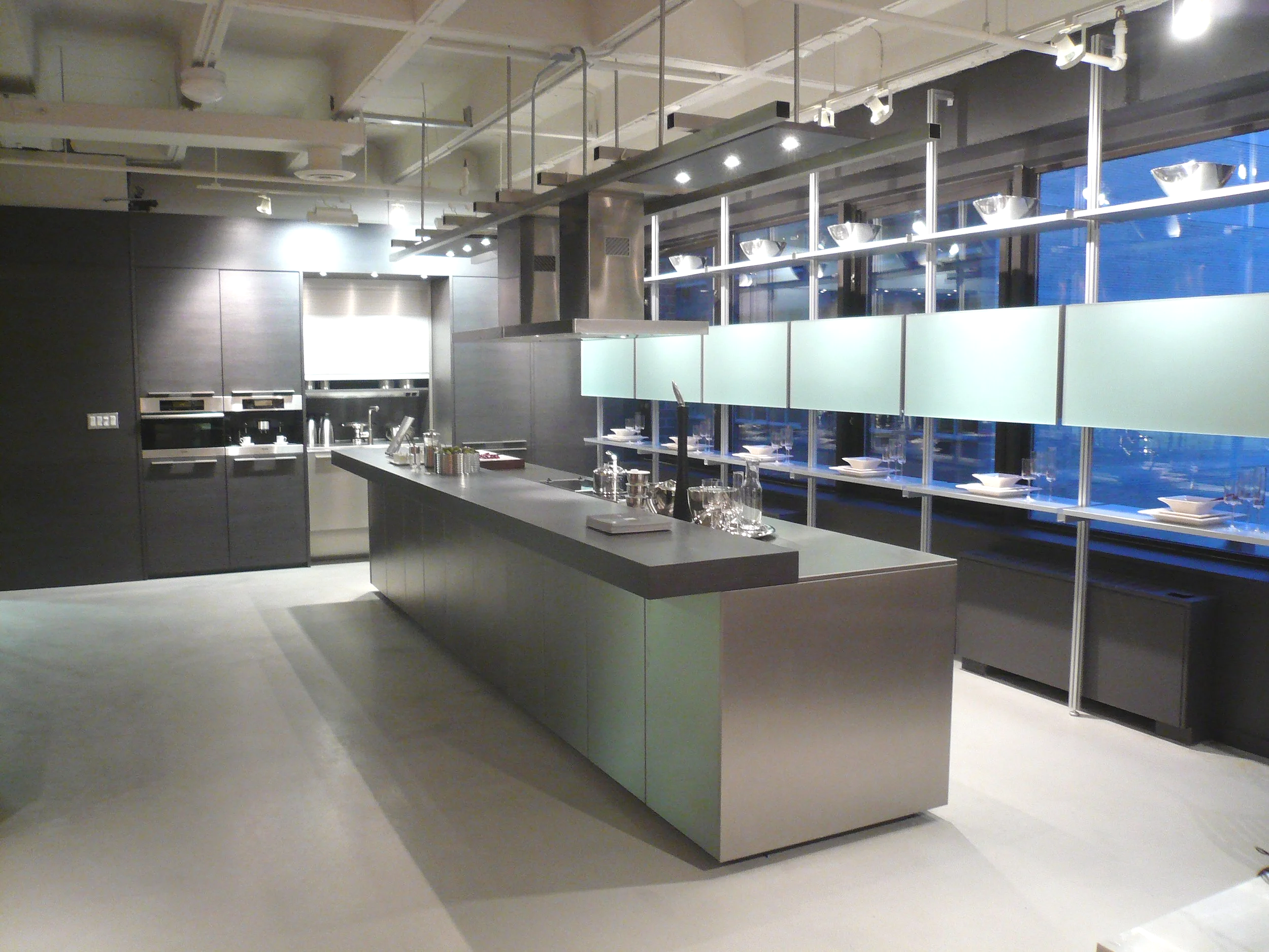 GLASS FRONTS, FROSTED MIRROR ELEGANT KITCHEN STORAGE