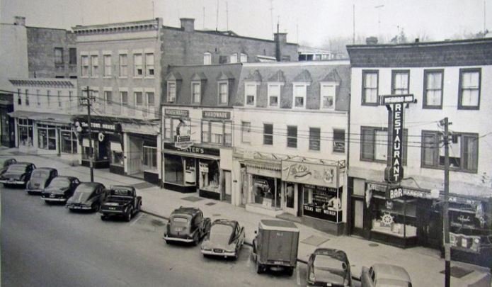 Businesses on Washington Street, New Richmond, Indiana, circa 1909