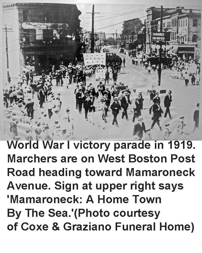 WWI victory parade 2 18px.jpg
