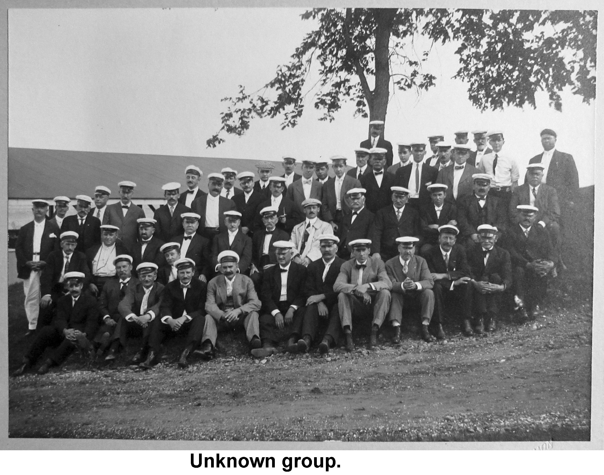 WD-32 Unknown group captioned.jpg