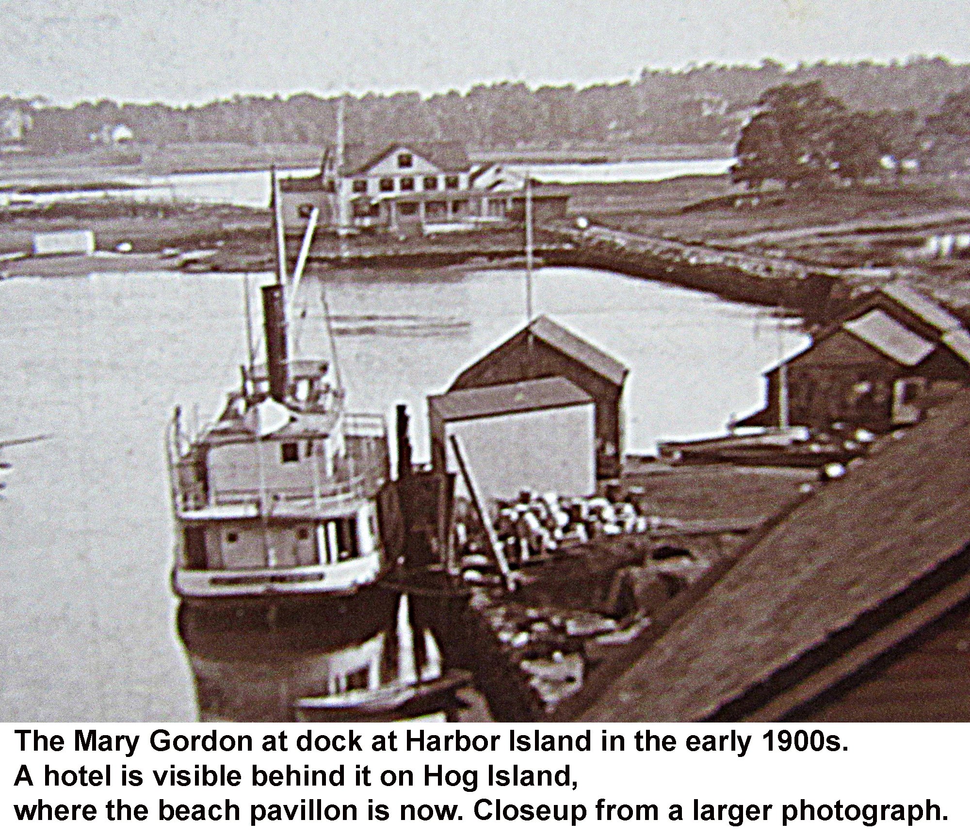 WD-13-D-close Mary Gordon at dock.jpg