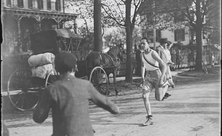 Melbourne Avenue footrace 2.JPG