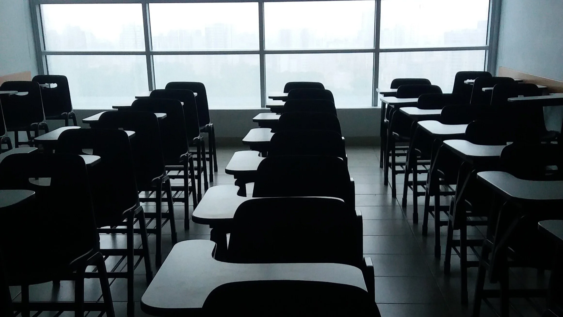 COVID-19, condiciones laborales y control docente en la UCR