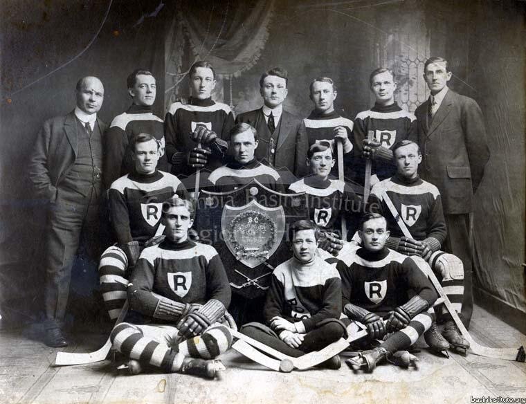 2285.0047: Rossland Warriors Hockey Team