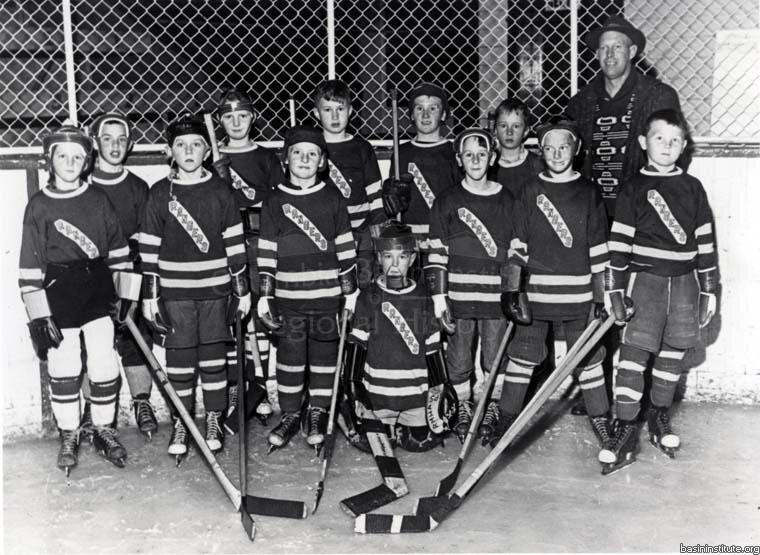 2285.0018: Rossland Pee Wee Pup Hockey Team "The Rangers" 1962