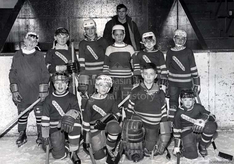 2285.0032: Rossland "Rangers" Hockey Team
