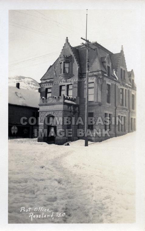 2276.0061: Rossland Post Office in the winter