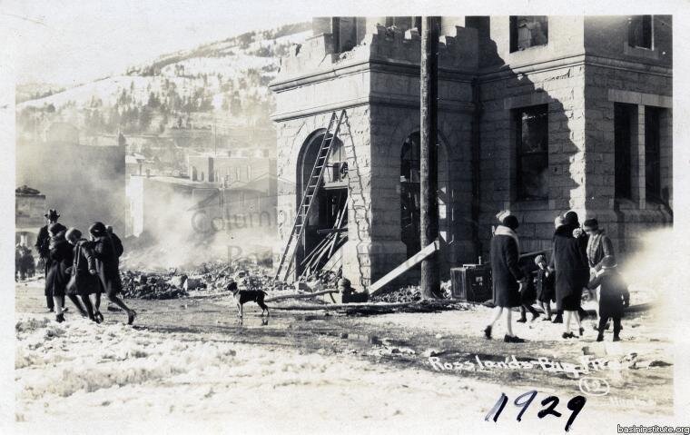 2276.0072: Rossland Post Office after the fire of 1929