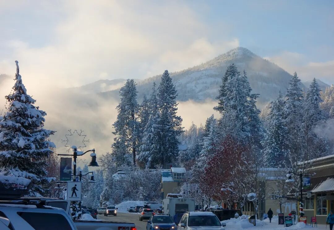 Magic hour in Rossland.

(Just kidding. Pretty much every hour is magical here.)
.
.
.
.
.
#Rossland #RosslandBC #PowderHighway #ExploreRossland