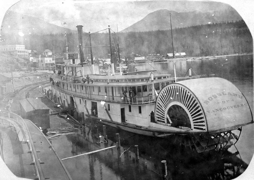   Rossland  at Nakusp, 1902.  Image D-05358: Courtesy of BC Archives. 