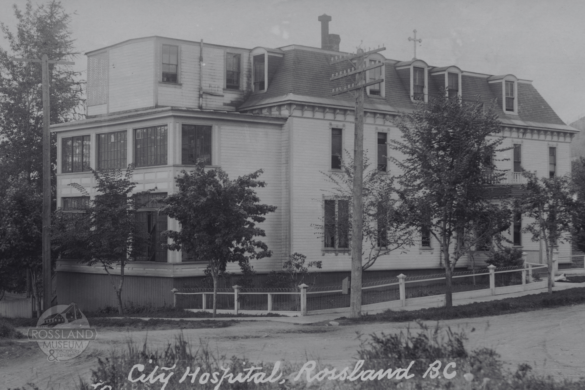 2276.0364-mater-misercordiae-hospital-old-city-hospital-rossland-watermarked.png