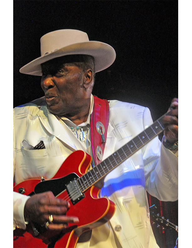 Eddy on Red Guitar 2.png