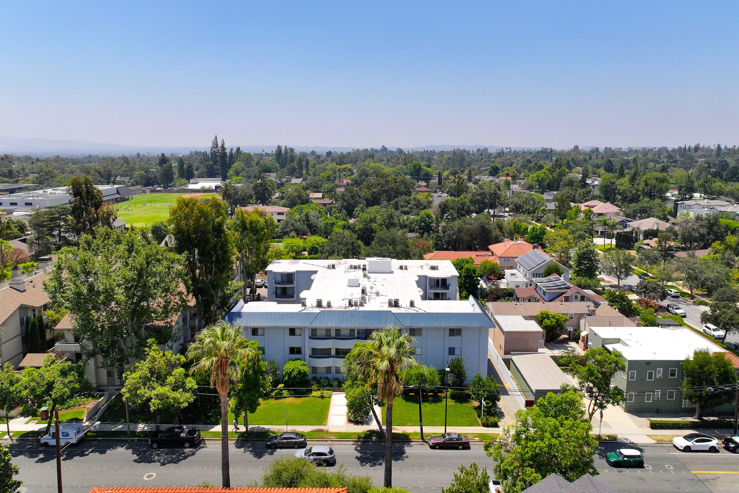 Should I Buy a Condo or a Single-Family Home in Pasadena?