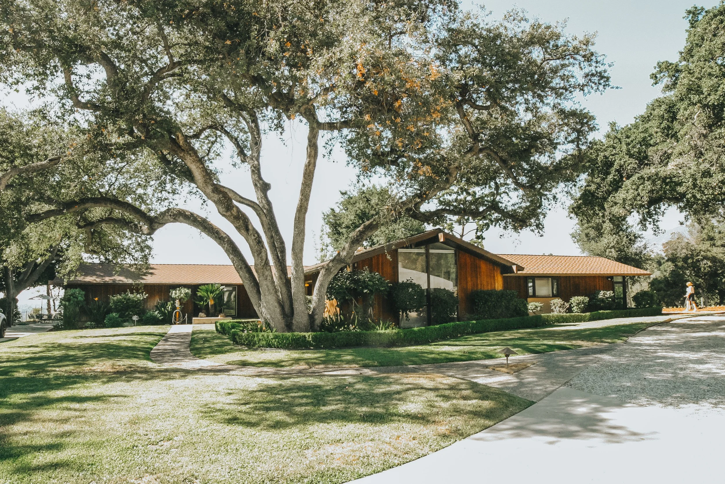 Moving to Pasadena: 5 Reasons High-End Buyers Fall in Love with This Area