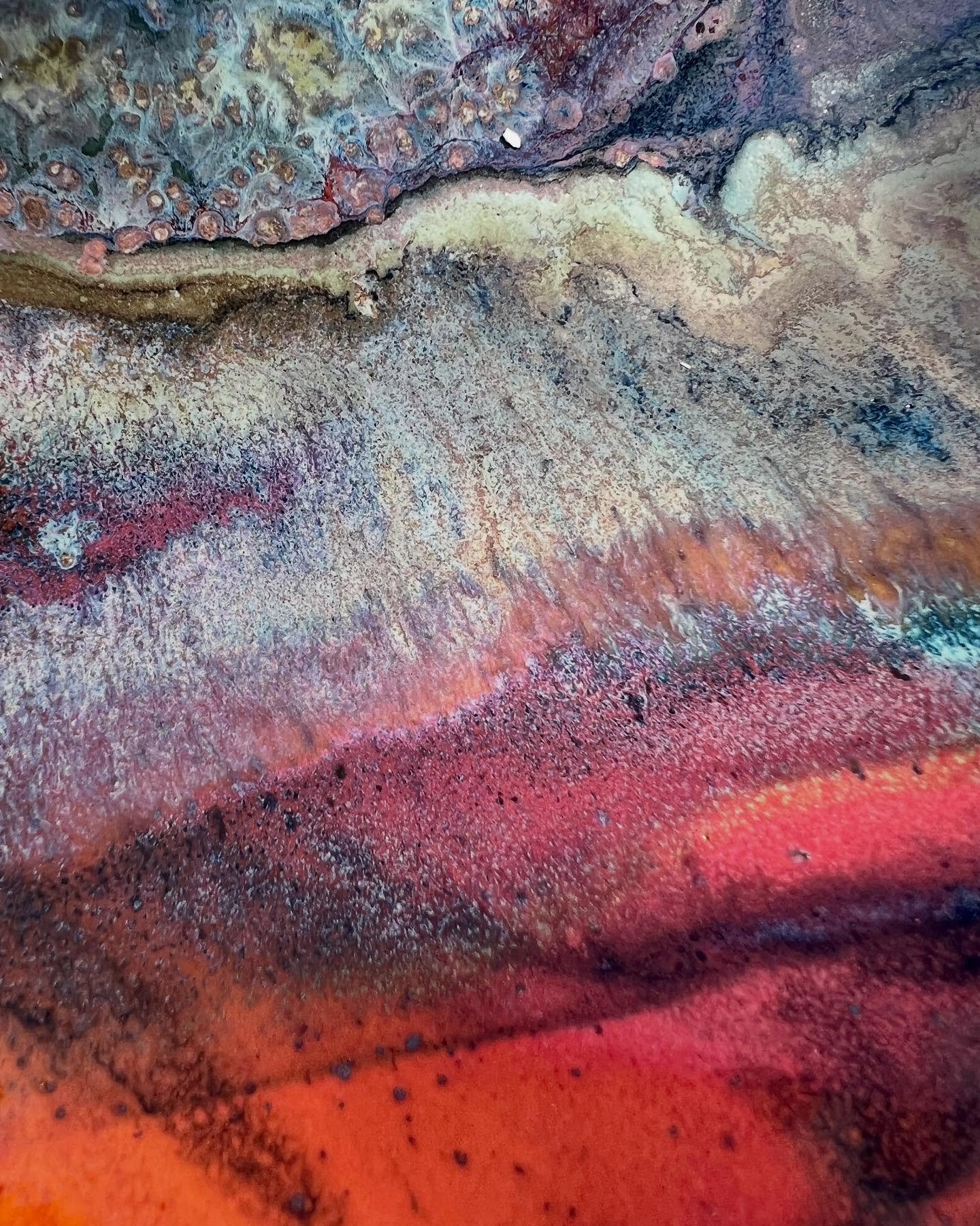 The beauty of Glaze Magic ✨

If you know me at all you know I&rsquo;m obsessed with glaze! It starts out looking like dusty nothing, just dry minerals and weird colors that don&rsquo;t look like they&rsquo;ll amount to much. But once it goes through 