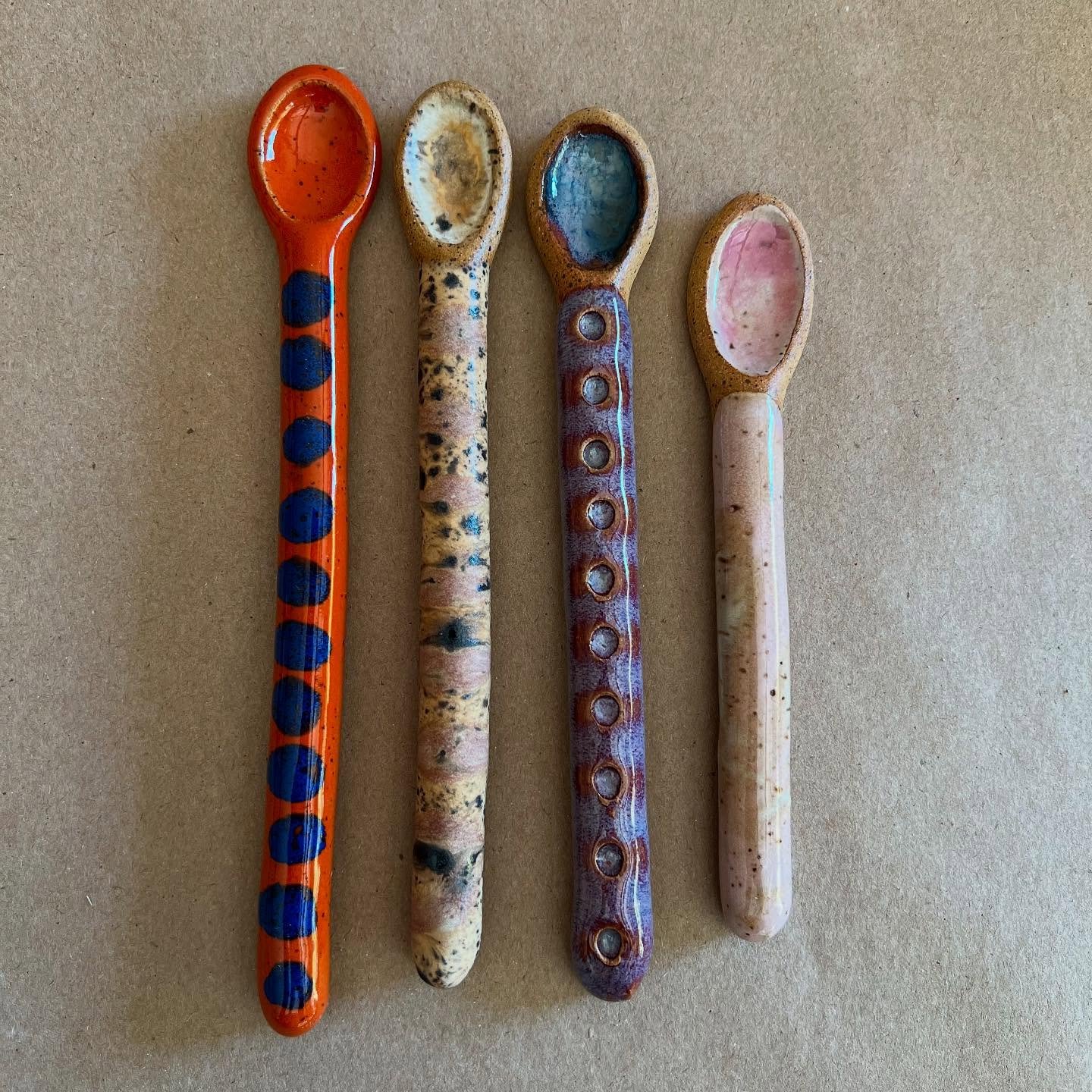 Last little set of mini&rsquo;s in the shop. And just one set of Sauce&rsquo;n&rsquo;Spice bowls left. ✨ www.nicolamoorestudio.com

Each of these little beauties is handmade by me out of speckled clay and totally one-of-a-kind. Every spoon features a