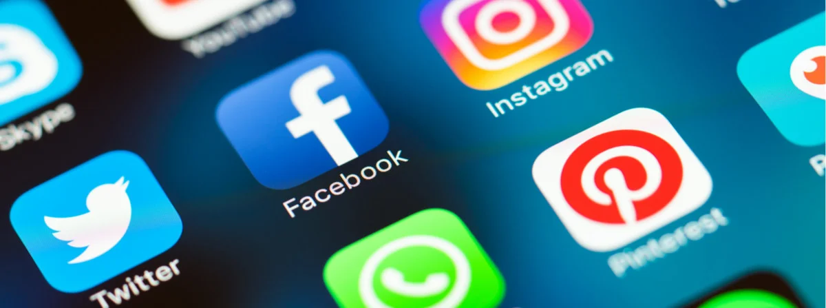 Tomada de Social Network Wide