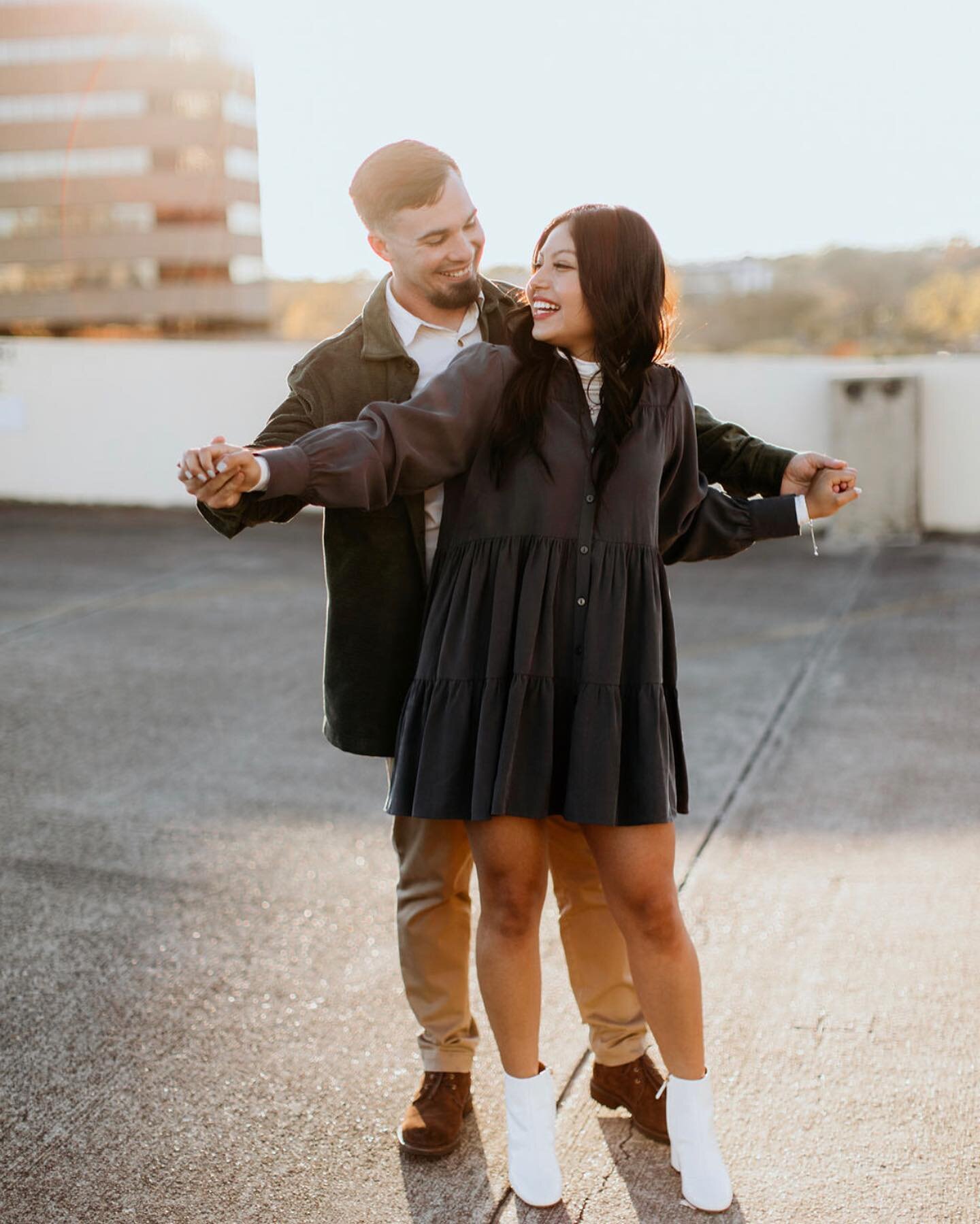 A little downtown ATX session for your feed🥰🖤✨
*
Phew! Have y&rsquo;all seen this stock market situation going on? Truly encapsulating the power of millennials at work for the sake of a meme😂😅 I&rsquo;m interested to see how it plays out, but it 