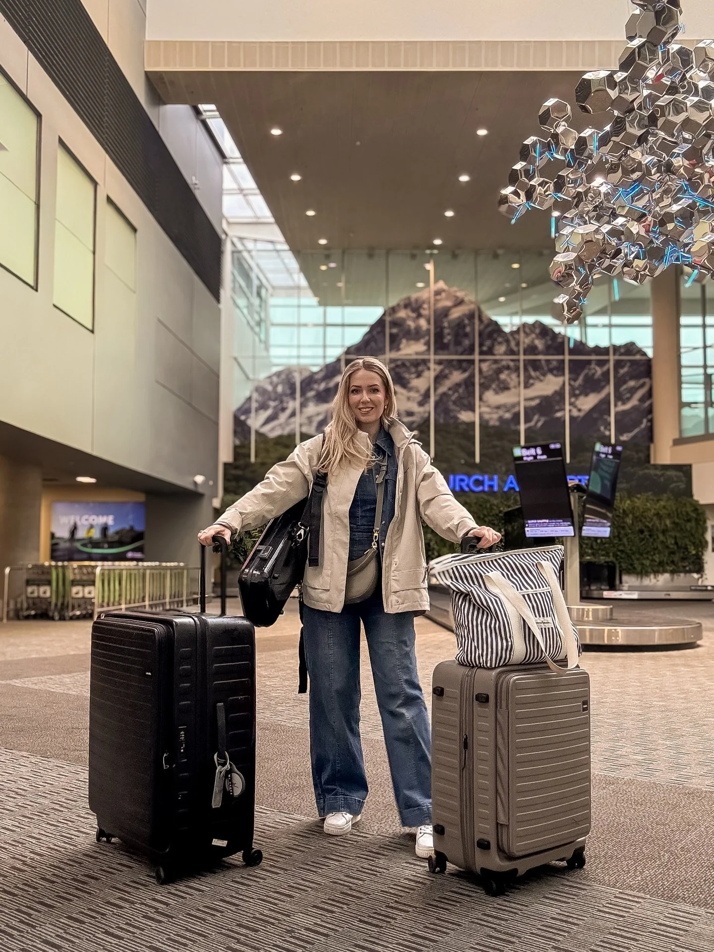 Very excited to be heading off today for three weeks away with the @newzealandstringquartet at the @adamchambermusicfestival in Nelson followed by the @arrowtowncreativearts Remarkables Picnic Opera in Queenstown 🎻❤️

I&rsquo;ve learnt a mammoth amo