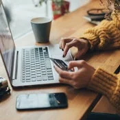 Why We Buy: How Storytelling Drives the Purchase Process