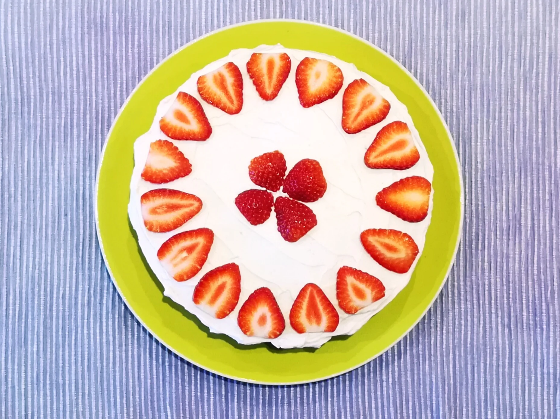 Gluten Free AND Vegan Strawberry Cake!