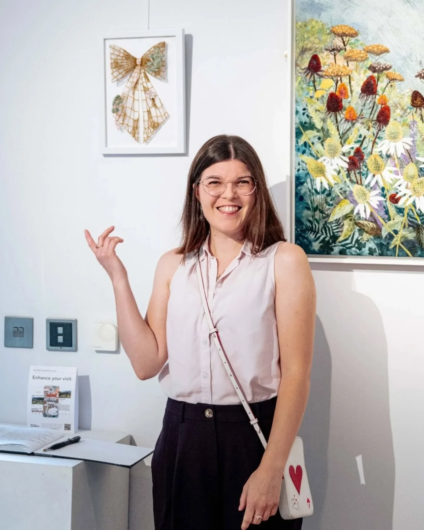 Exhibition is still on until the 2nd of November! 🍂 
Last month, I enjoyed a trip to the Sunbury Embroidery Gallery to see the winning entries from the National Embroidery Awards. 
This sweet gem of a gallery sits in Sunbury Park and has a beautif