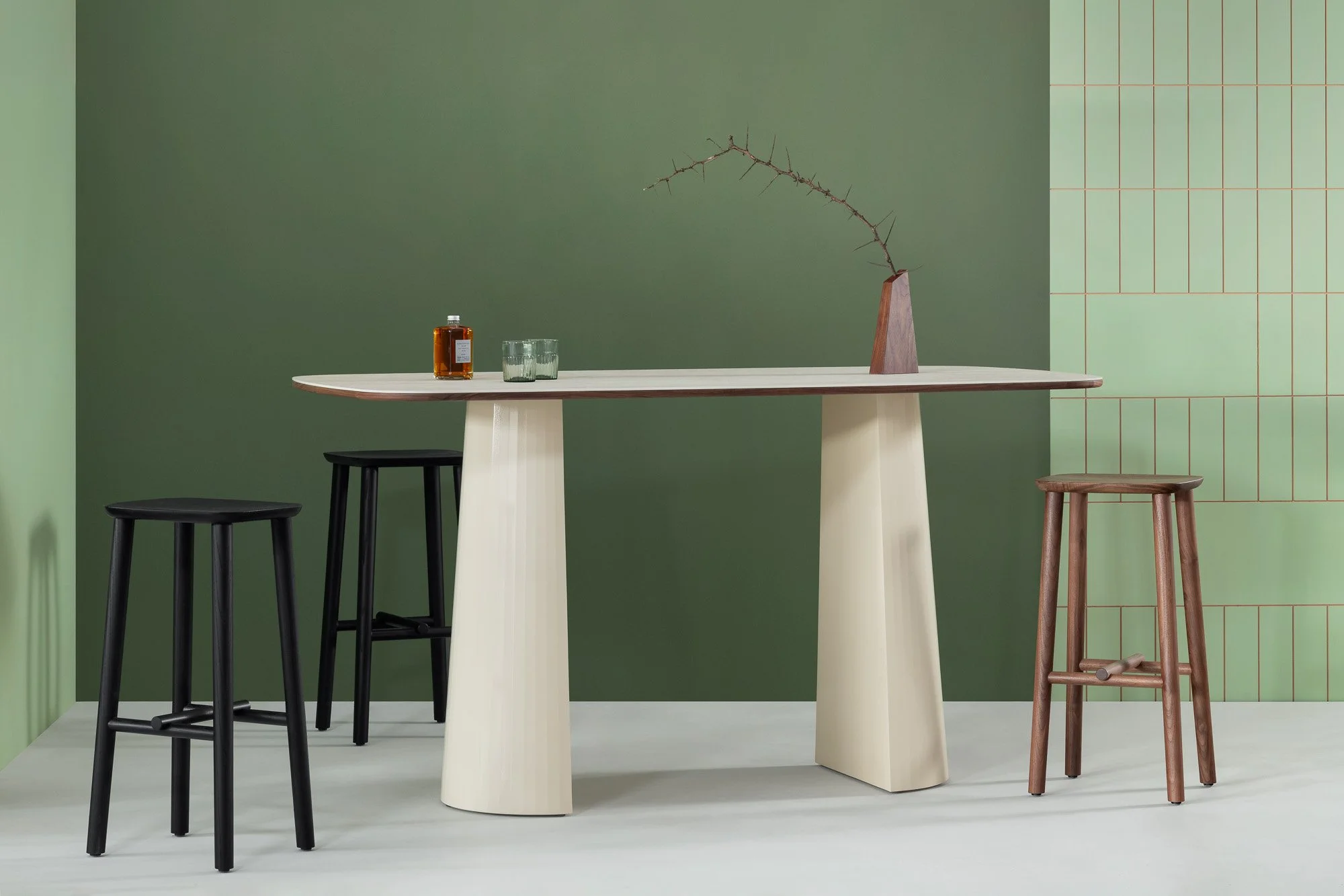 Stok Barstool — Kino