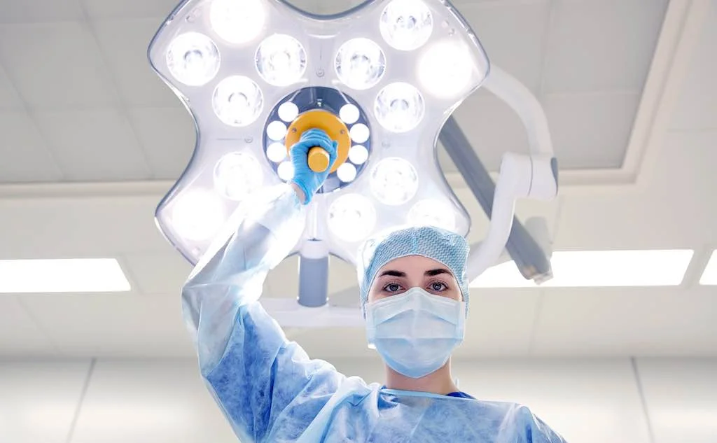 surgeon5.jpg
