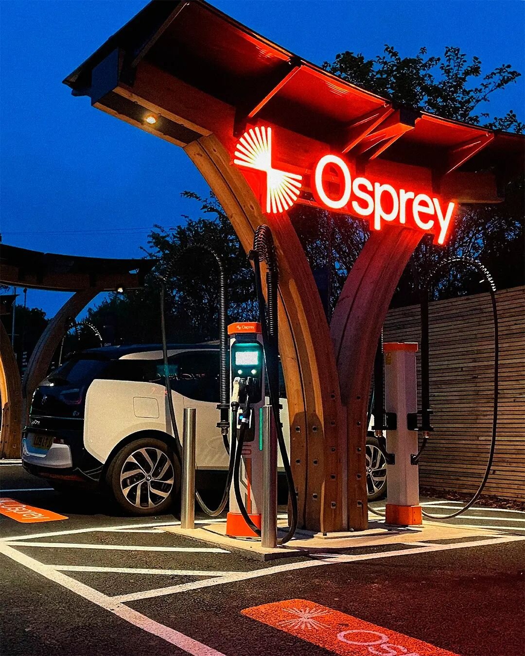 Proud to see our logo for @ospreyevcharging up in lights at the Halfway House in Essex. There will always be something special about seeing your work out in the wild. Delighted to have helped shape their recent growth across the UK.

#branding #graph