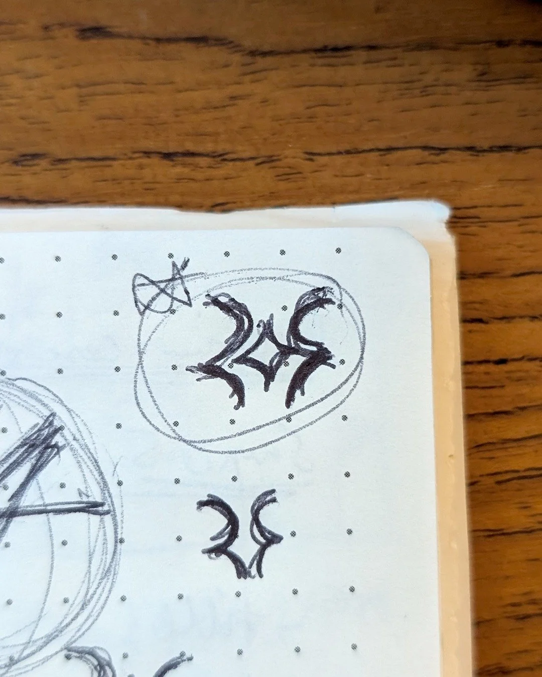 Initial sketched logo ideas for Revutopia - an essential part of our logo design process. The final logo doesn’t stray too far from the initial sketch in the first image. 
#studio #branding #creative #strategy #digital #startup #sketch #logo