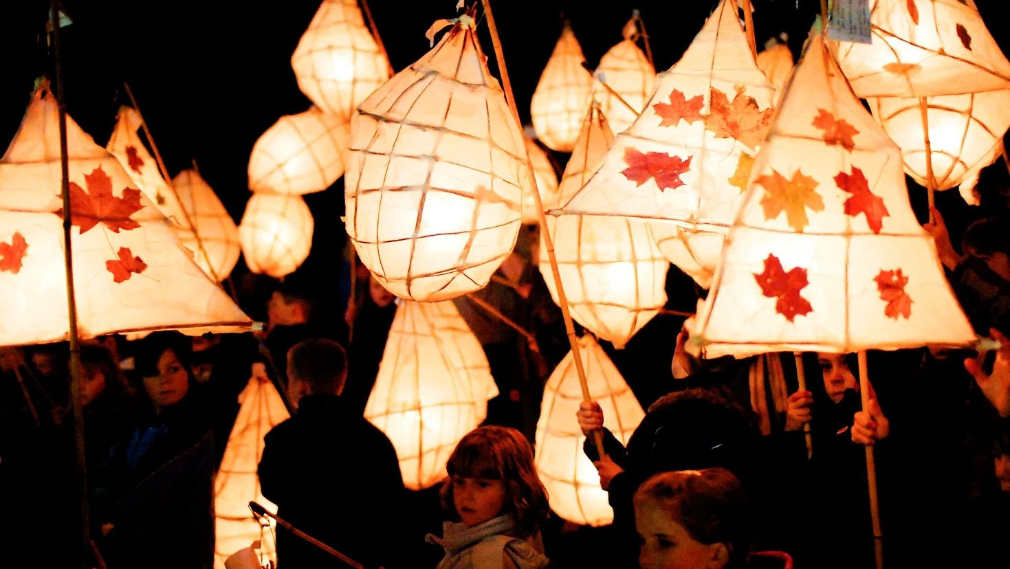 Crafty Saturdays - Lantern Making