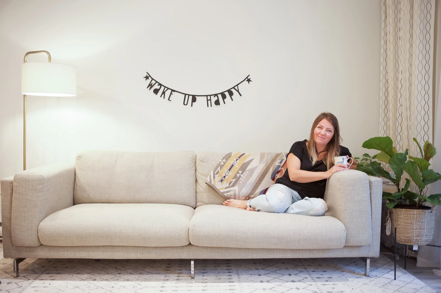 MarySofa.jpg