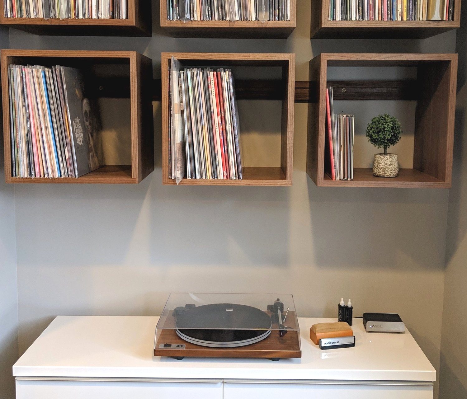 Minimalist set up with a U-Turn Special on a walnut base hooked up to a traditional receiver via wifi.