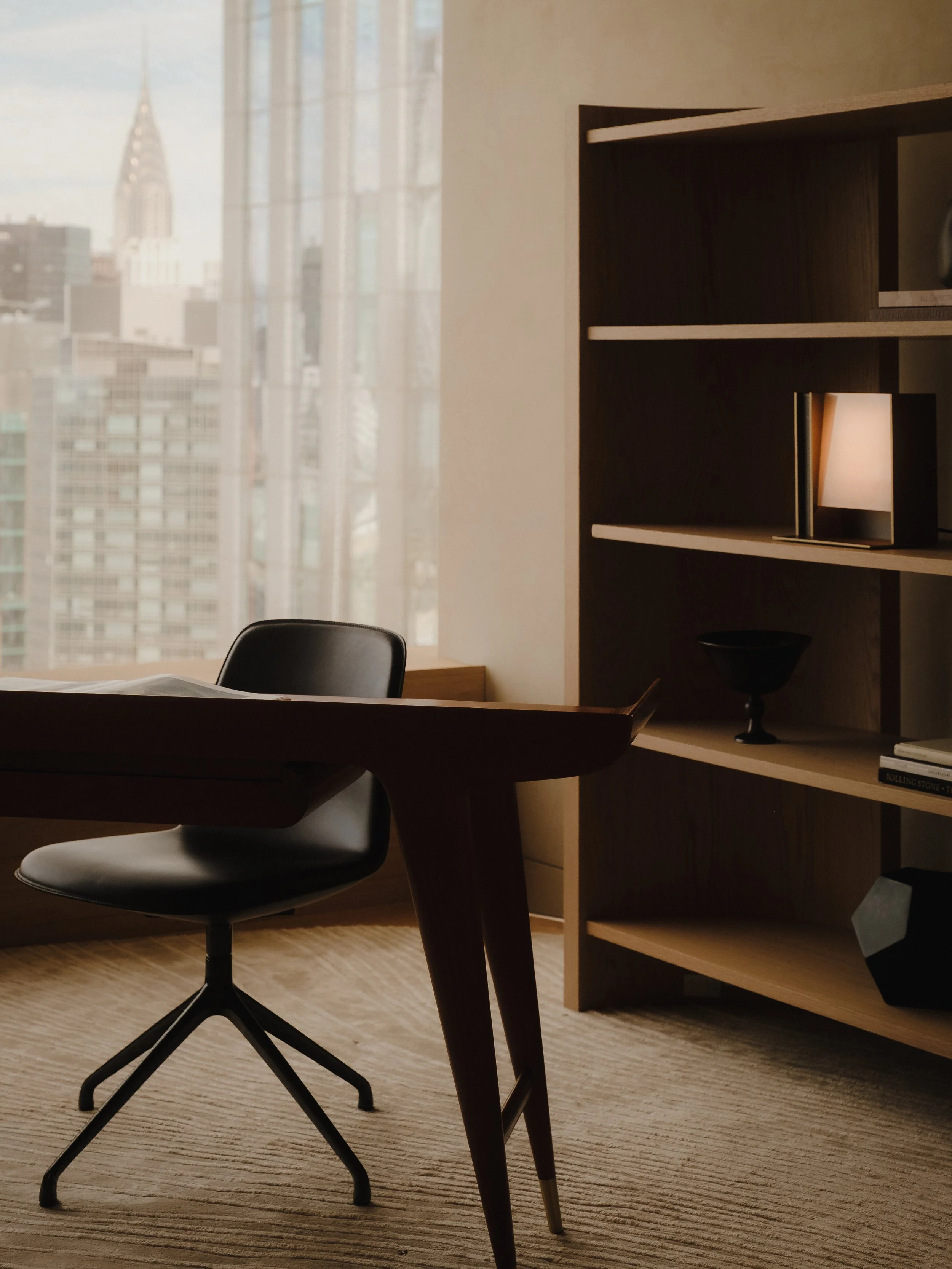 2026.05_NYC_Molteni.262 5Th_Model unit.Gio Ponti_Fj-1859.jpg