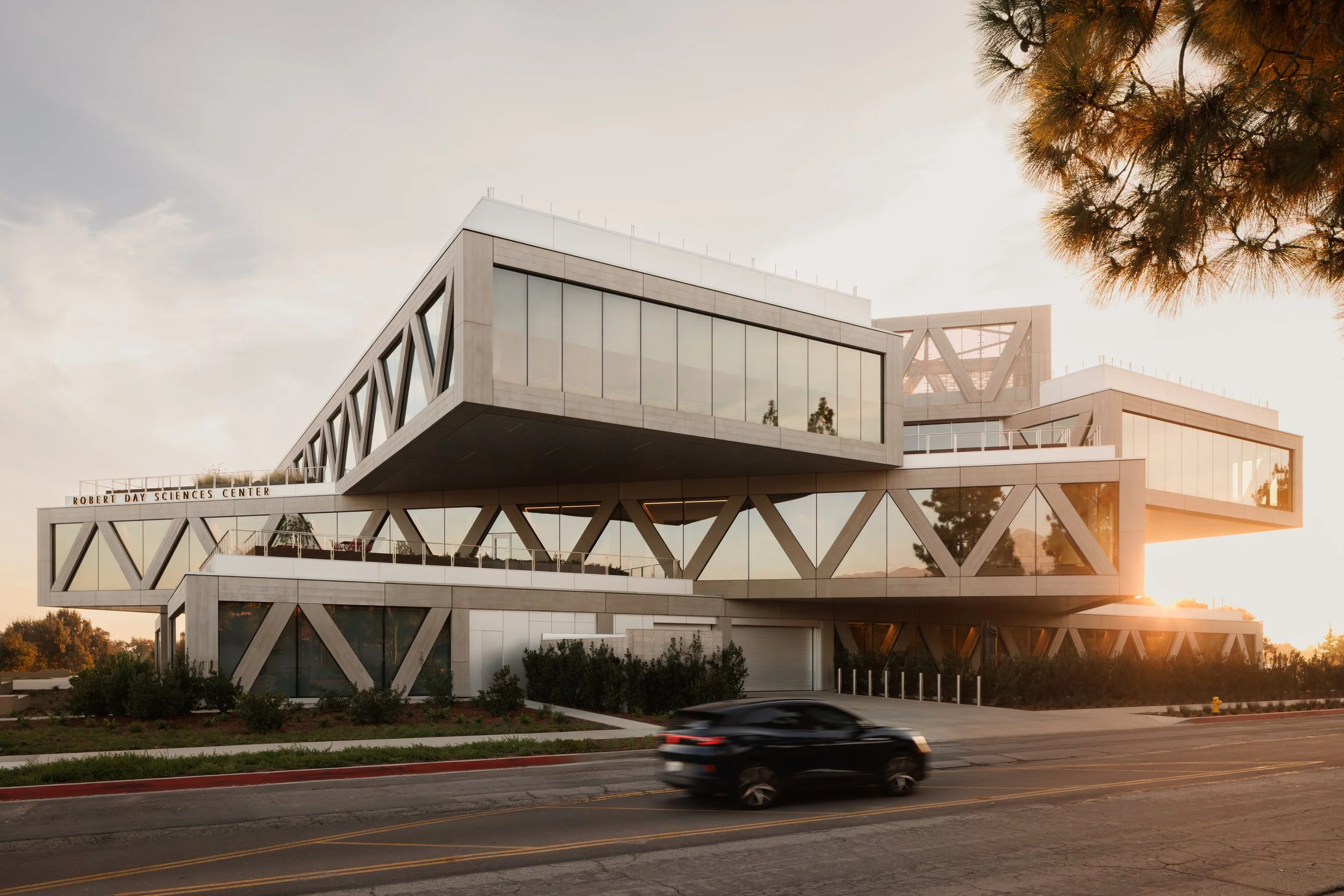 2025.12_LA.Claremont_Claremont McKenna BIG-8637-Edit.jpg