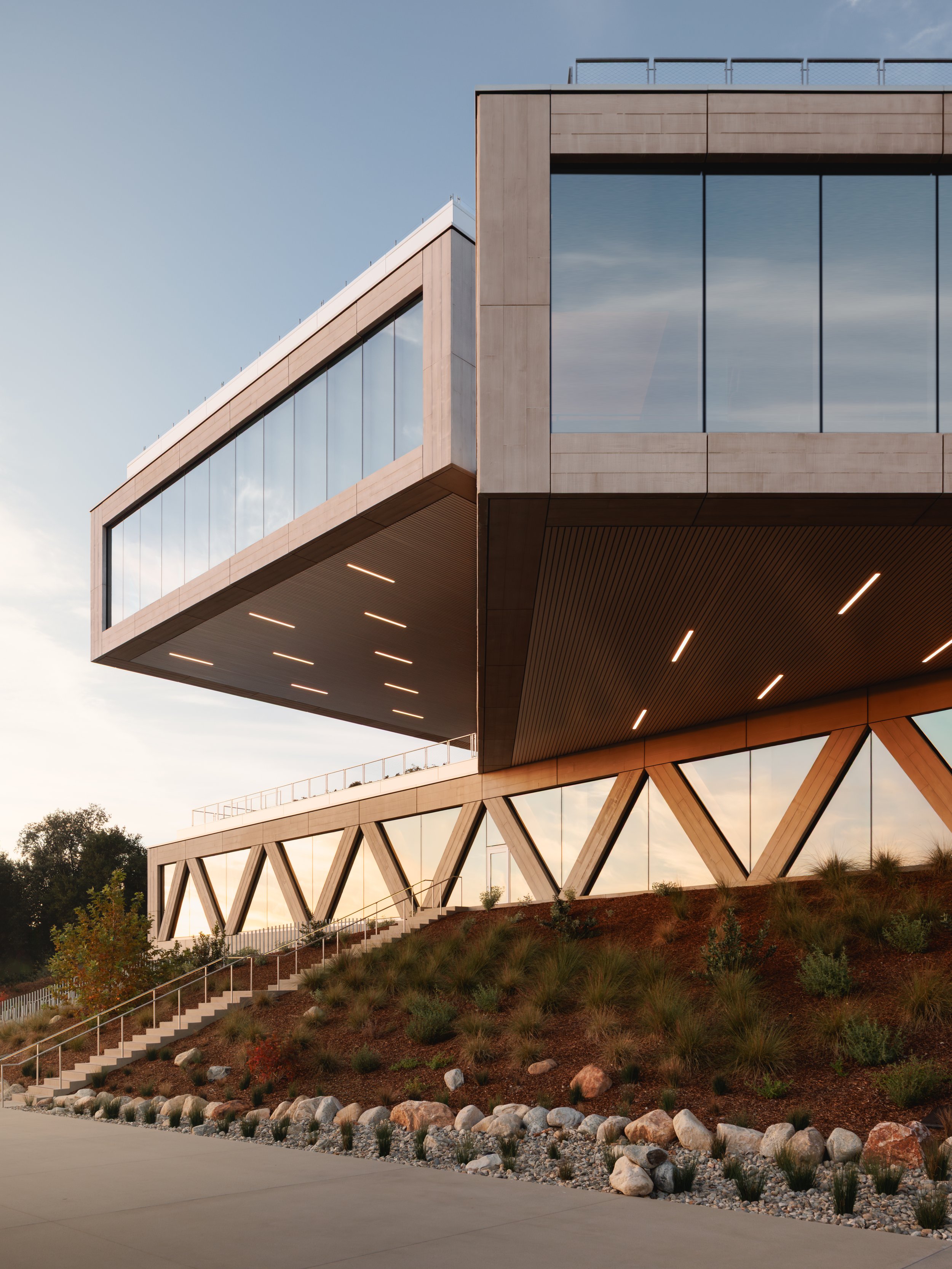 2025.12_LA.Claremont_Claremont McKenna BIG-8676-Edit.jpg