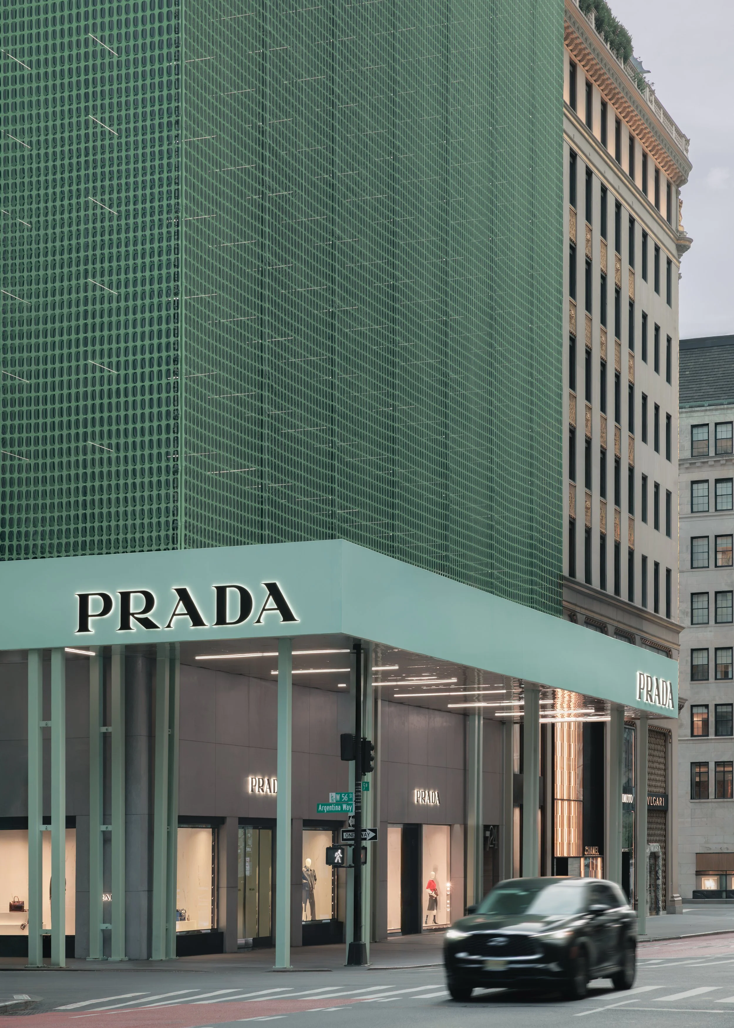 2026.07_NYC_Prada scaffolding-8100-Edit.jpg