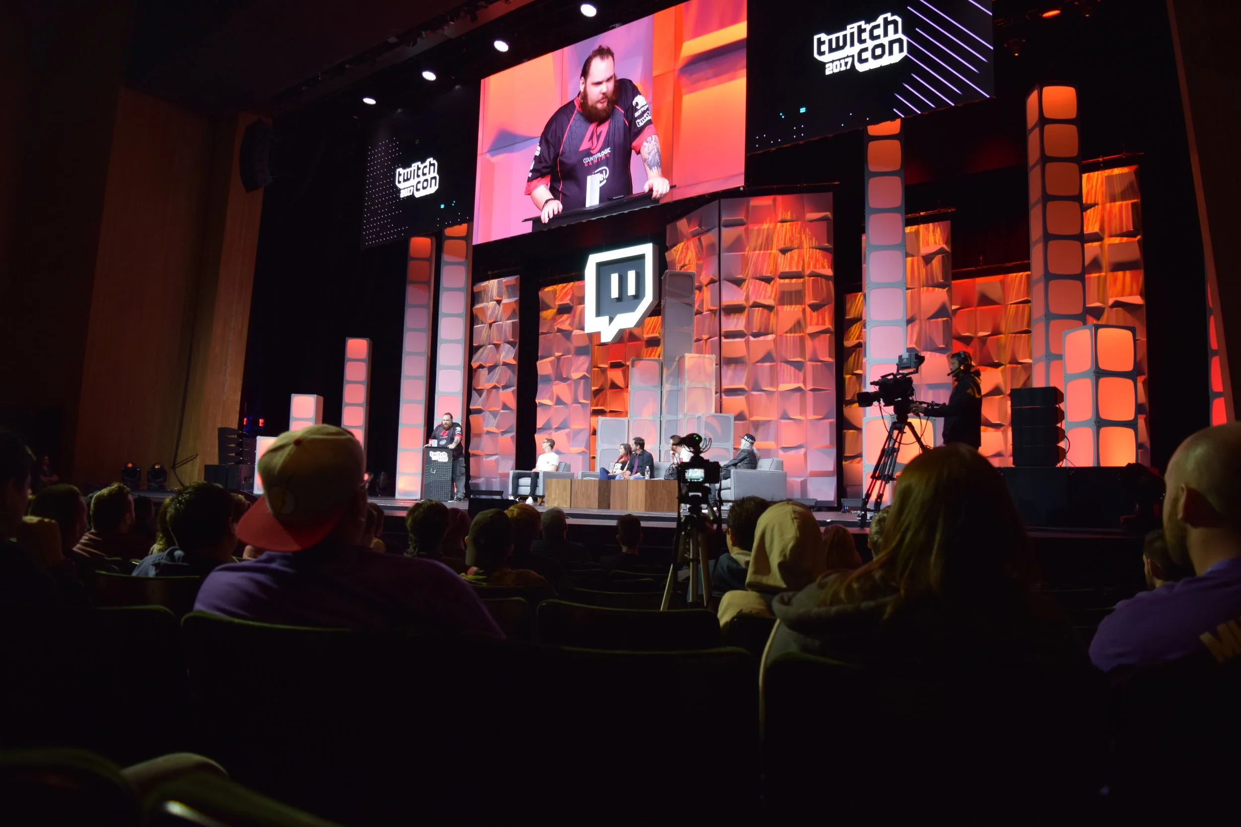 More TwitchCon