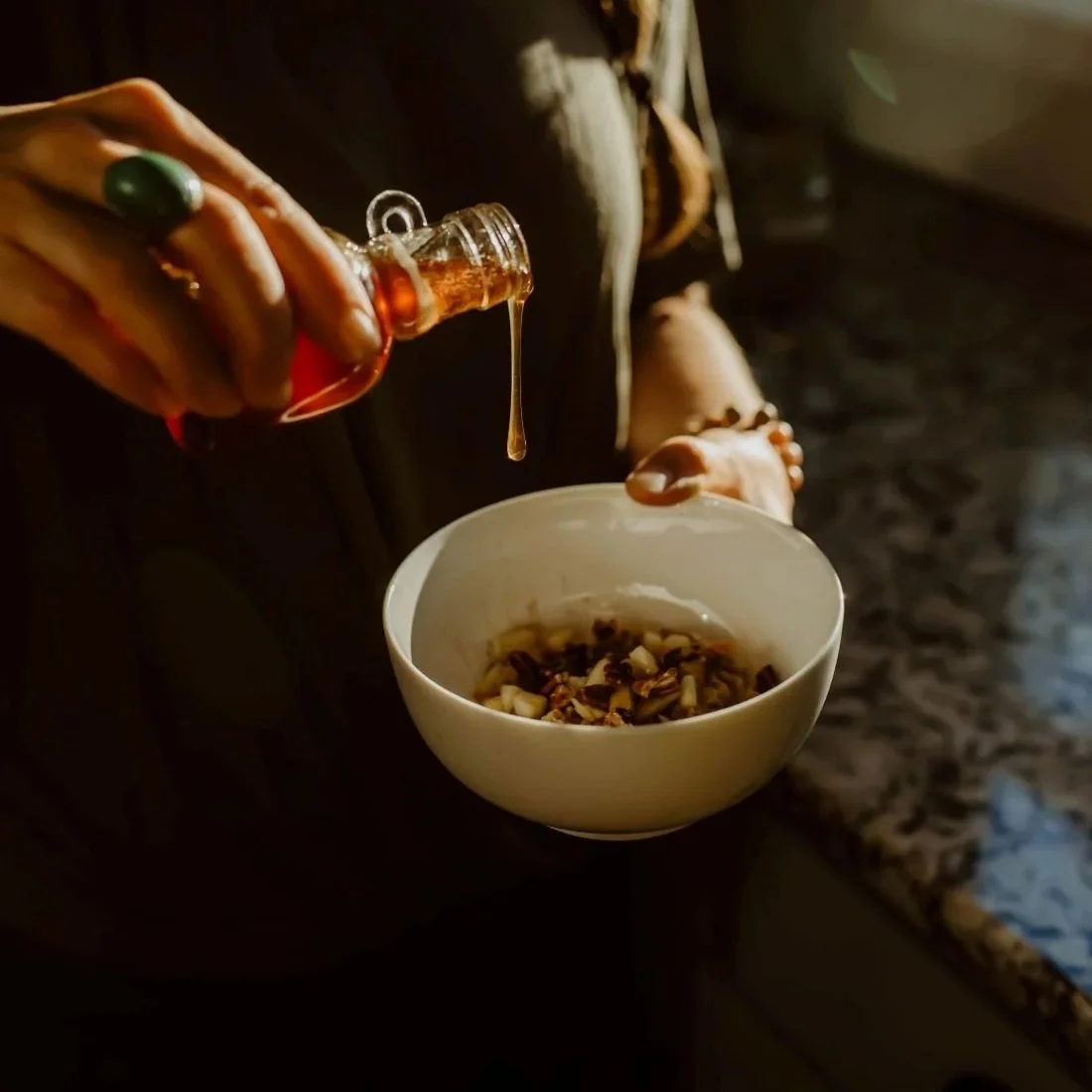 Elderberry Spiced Honey - Oatmeal 