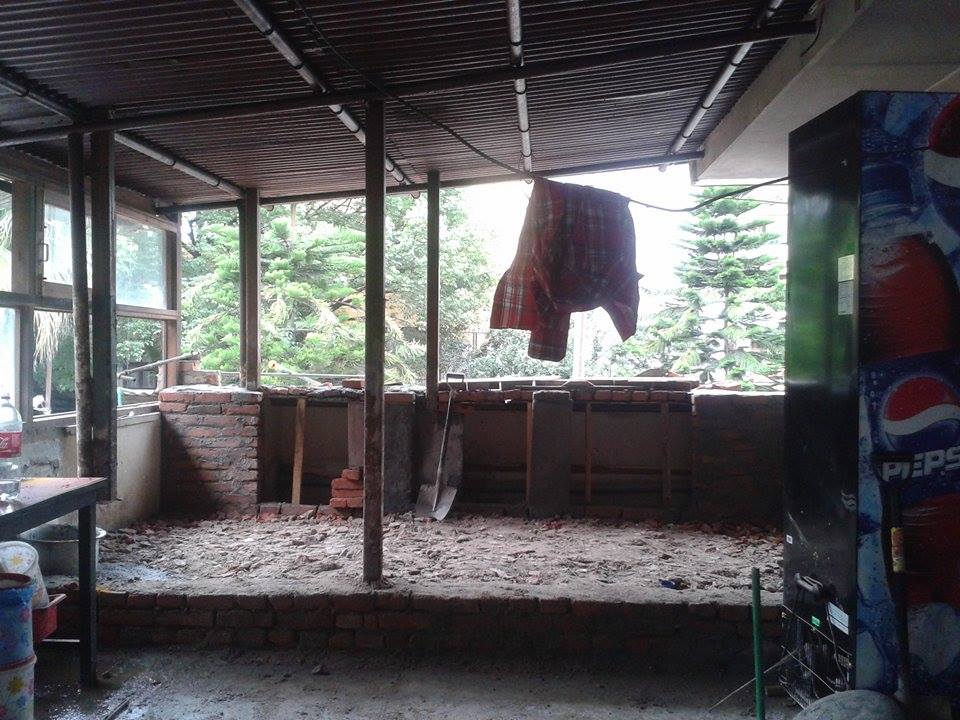 Raised eating area.jpg