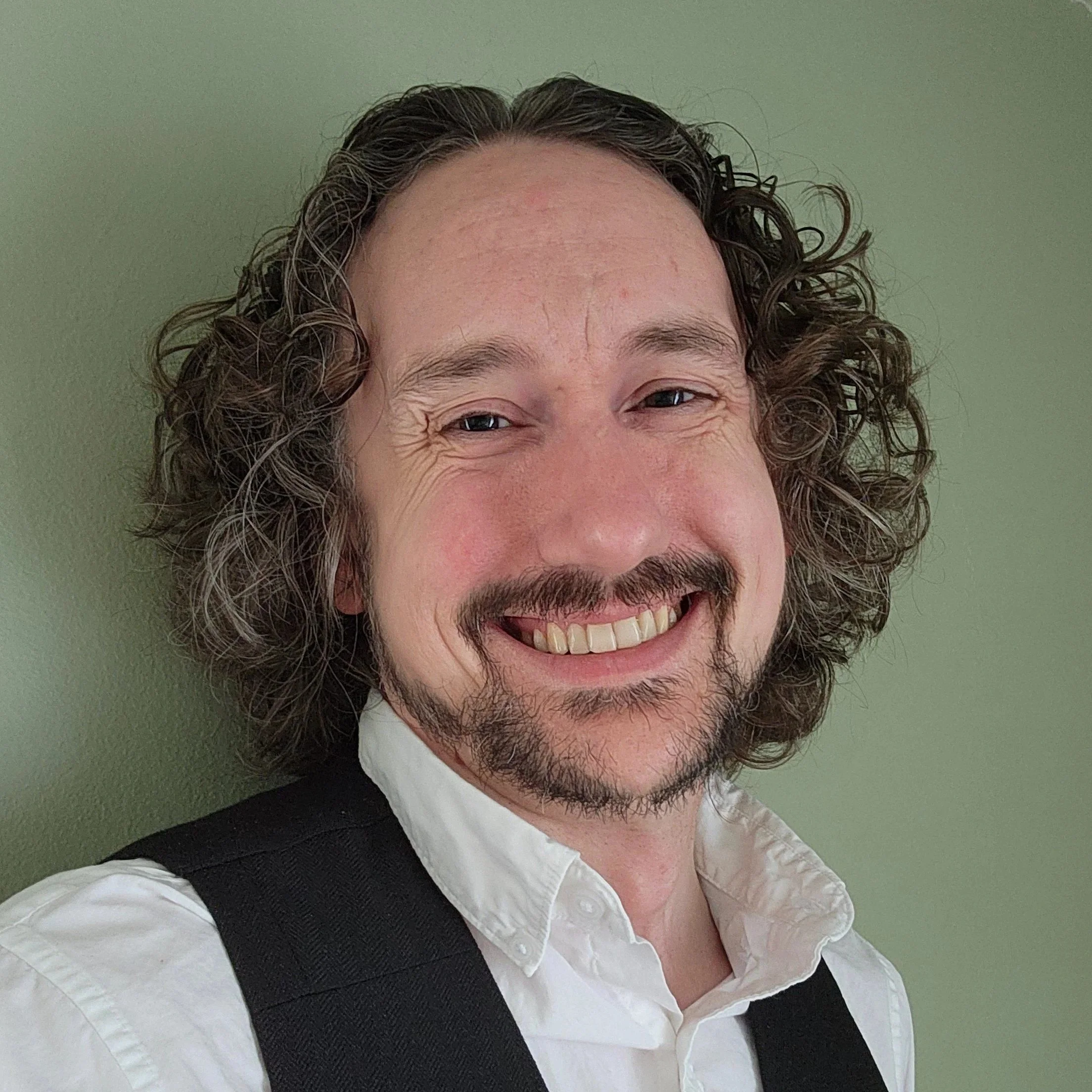 Ben Mathis (he/him) - Polonius