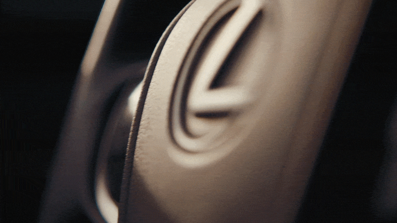 lexus.gif