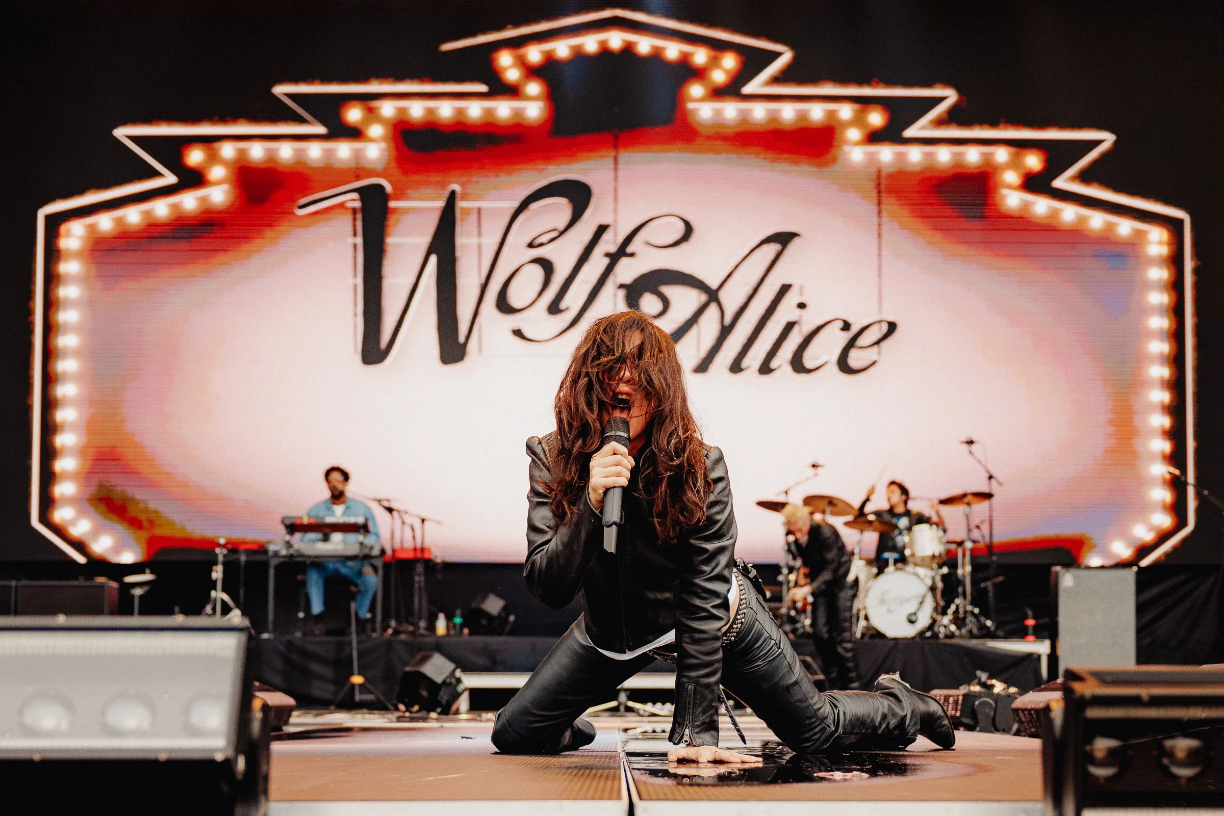 Wolf Alice-1.jpg