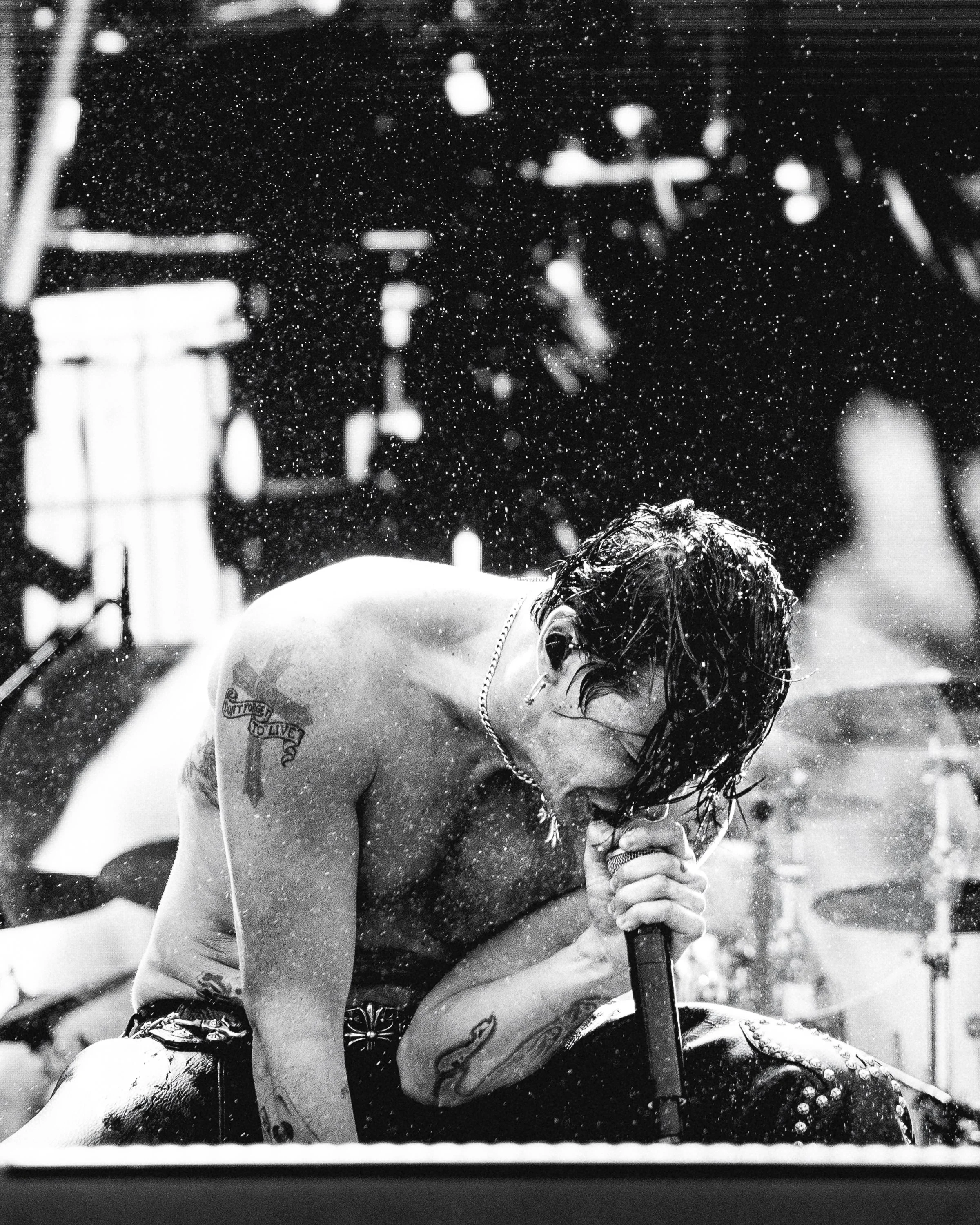 Yungblud-6.jpg