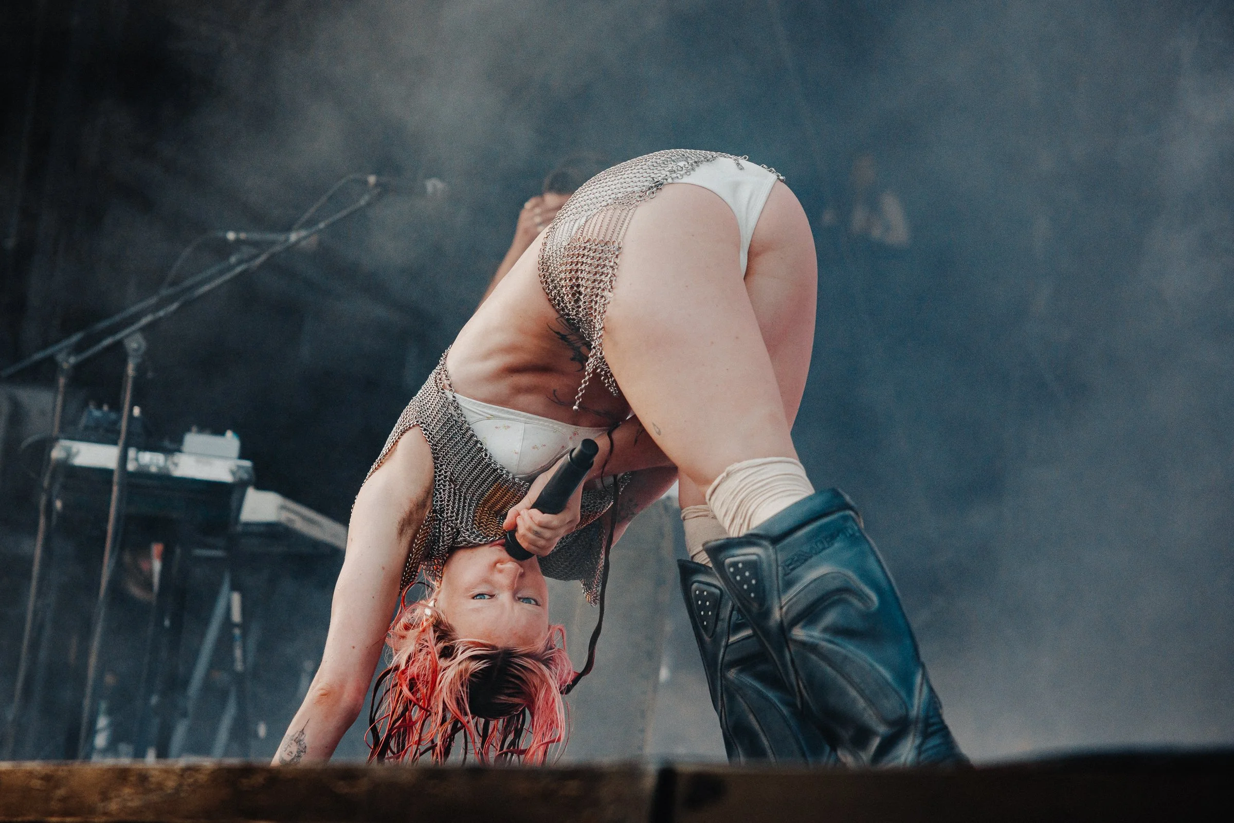 Wet Leg-6.jpg