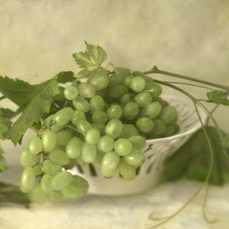 Bowl of Grapes.jpg